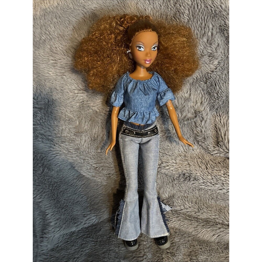Barbie My Scene Madison Doll Mattel Y2K Toy 2002 Dressed Boots Earrings